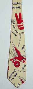 Make Love not War Tie 2