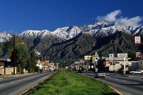 Pasadena toward Mt. Wilson